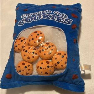 Fiesta Blue Cookie Pillow
Plush Fiesta Brand
Small with dot (see picture)